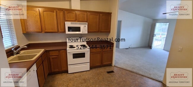 Photo - Irvington & Country Club area - 3 beds & 2 baths