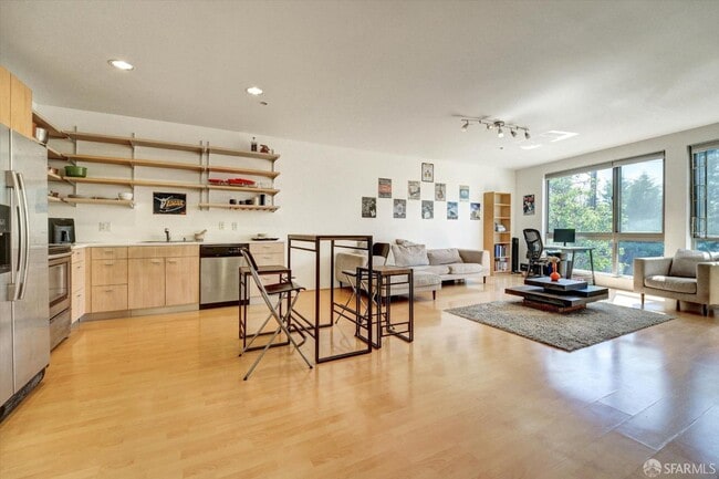 Photo - 1201 Pine St