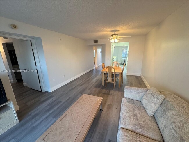 Photo - 13700 SW 11th St Unit 309A