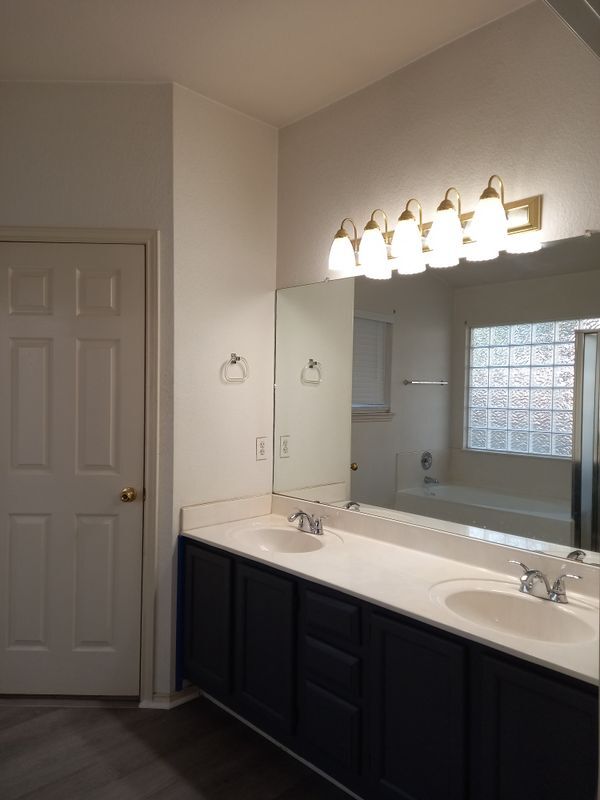 Photo - 2018 Old Ml Rd