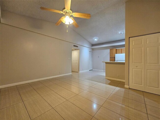 Photo - 651 Lyons Rd Unit 10205