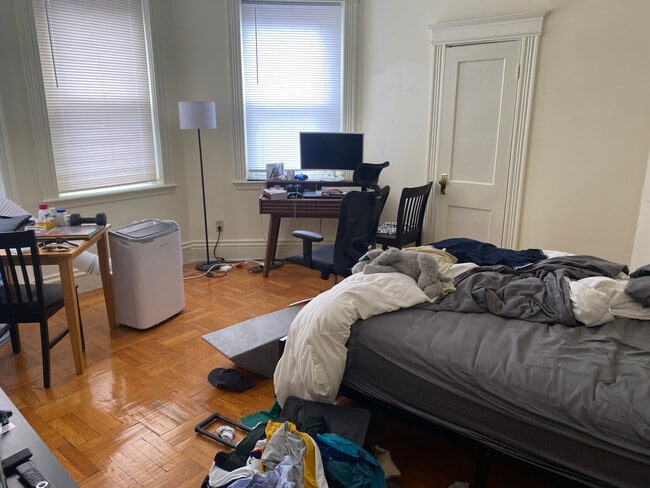 Photo - 16 Queensberry St Unit 12