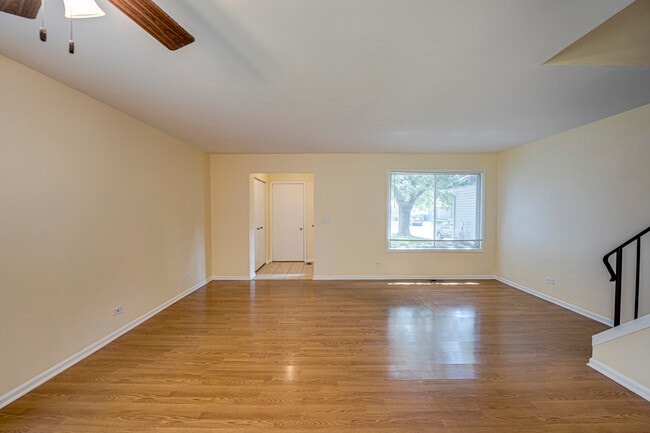 Photo - 1130 Brockton Ct