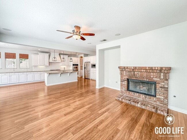 Photo - 823 Scenic Terrace Pl