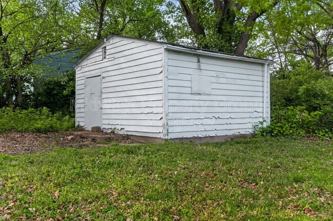 Photo - 3219 Royalton Ave