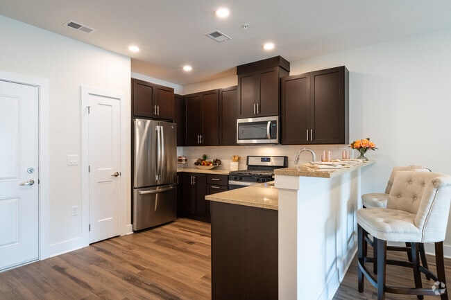 1BR, 1BA - 720SF