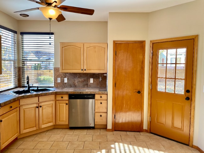 Photo - 1455 Gumwood Dr