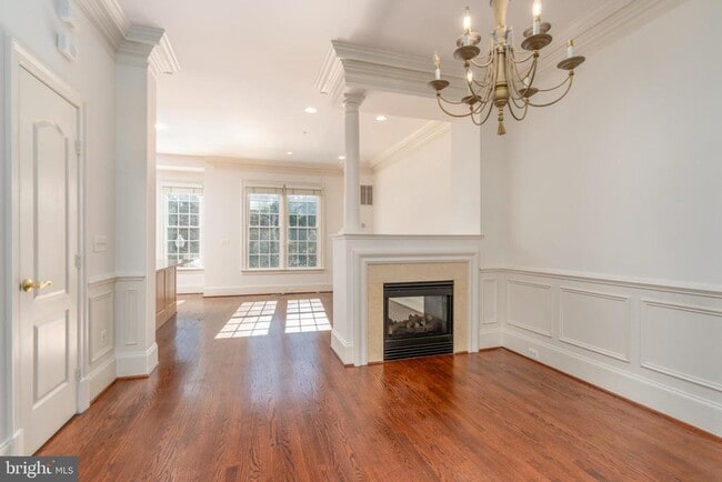 Photo - 720 Carpenter Rd