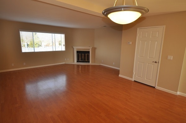 Photo - 5340 Whitsett Ave Unidad 08