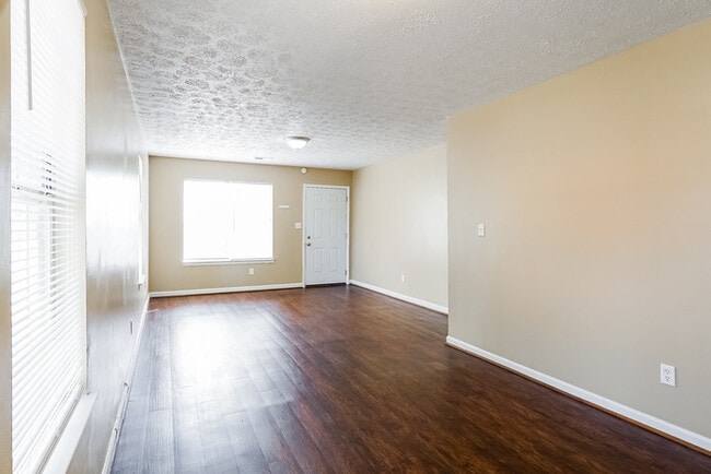 Photo - 2332 2nd Ave S