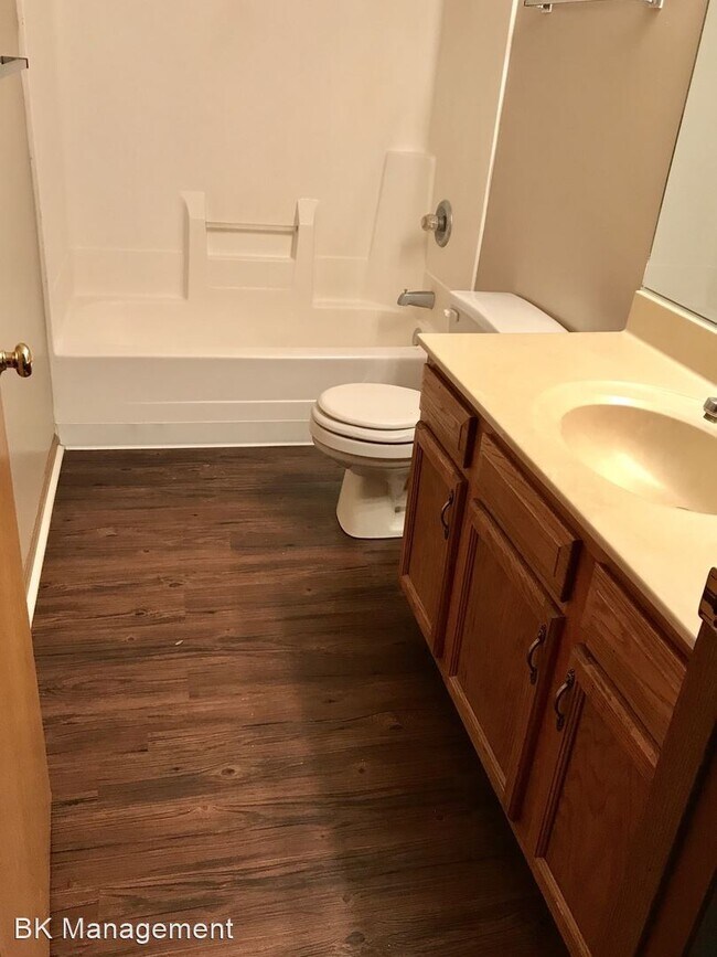 Photo - 3 br, 2.5 bath House - 523 B Duroc Ct