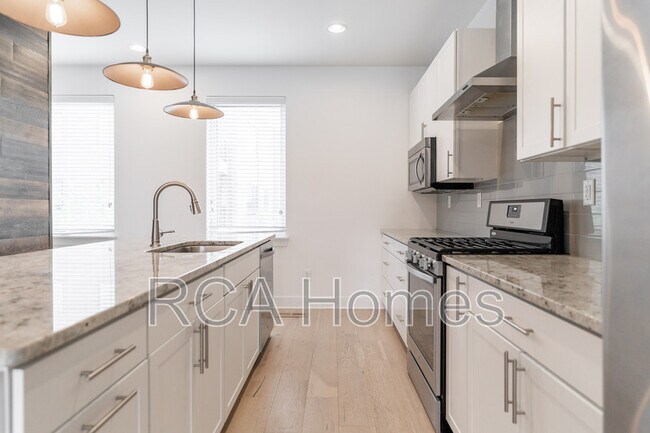 Photo - 616 Pomeroy St