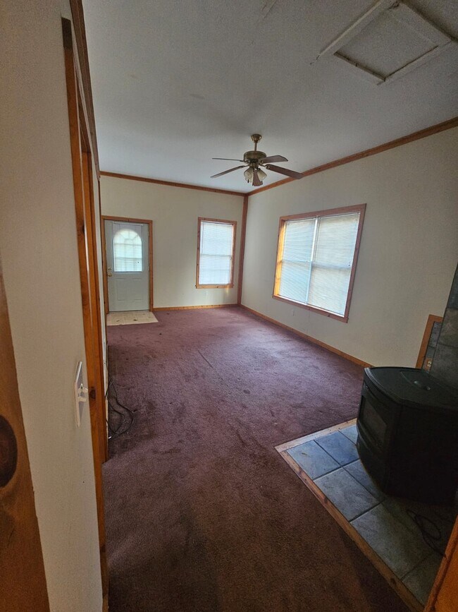Photo - 16 Devan Dr House