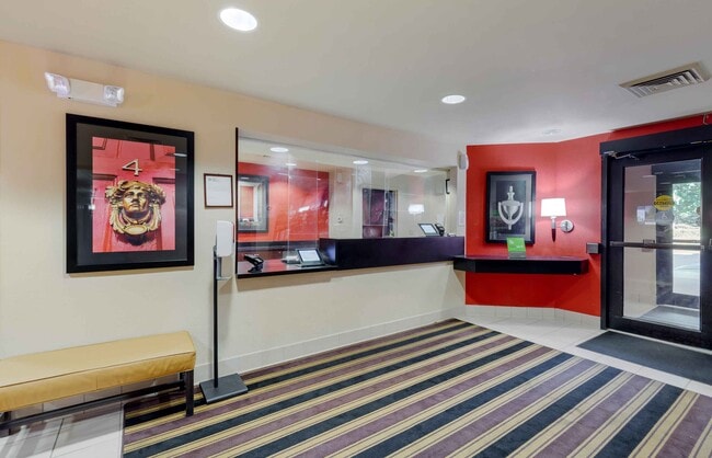 Photo - Furnished Studio-Washington, D.C. - German...