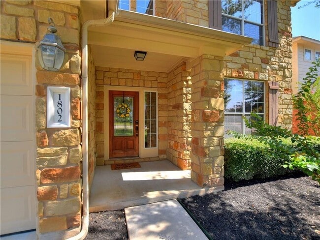 Photo - 1802 Greenside Trail