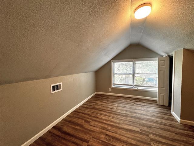 Photo - 1931 Ave A