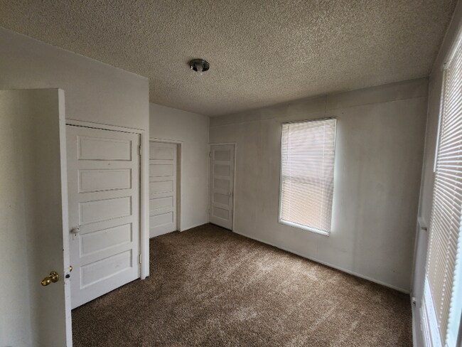 Photo - 620 5th St Unidad 2