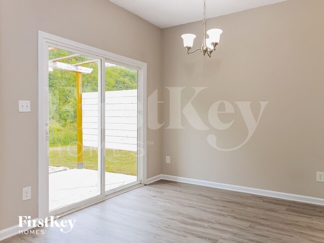 Photo - 8319 Knapp Ct