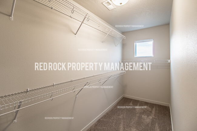 Photo - 325 S Woodlawn Rd Townhome