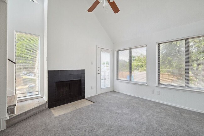 Photo - 9811 Walnut St Rental