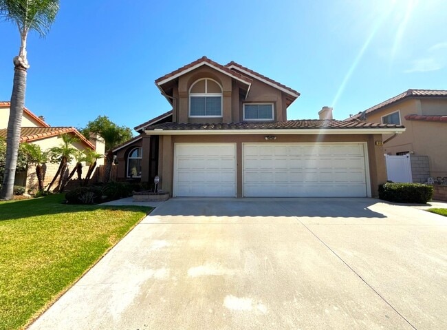 Building Photo - 940 Birmingham Dr