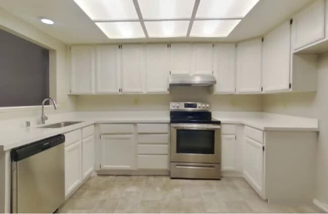 Photo - 5125 Gallahad Dr