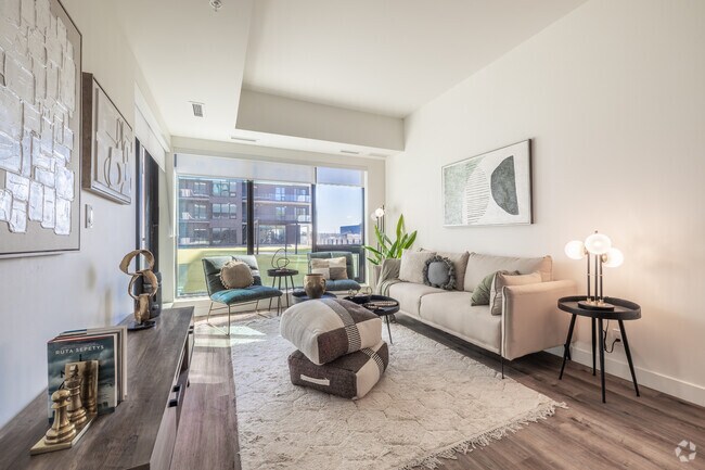 2BR, 2BA - 927SF - Living Room - 600 Mountaineer