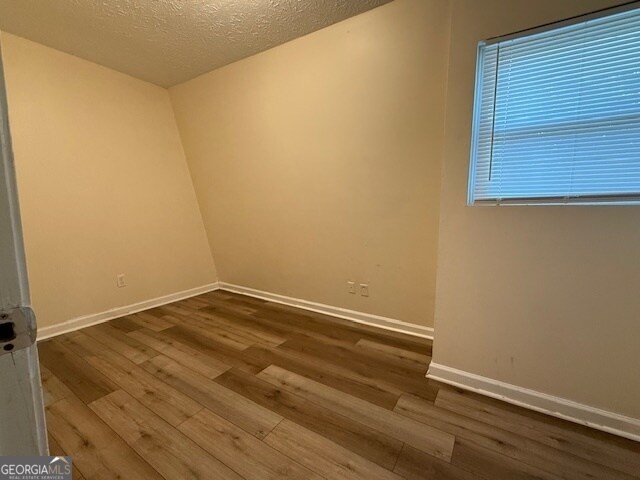 Photo - 205 Rustwood Dr