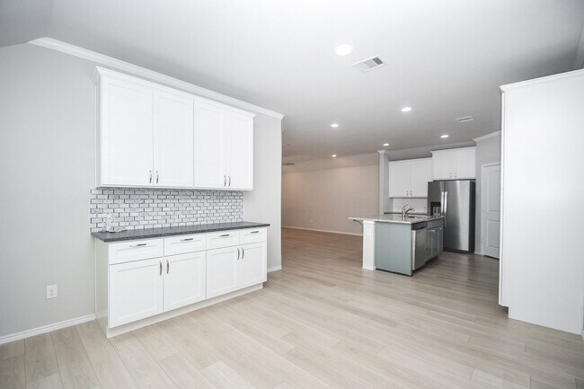Photo - 9316 Colonial Bent Pl