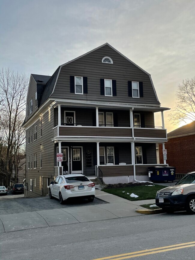 Photo - 6 Richmond Ave Unidad 2