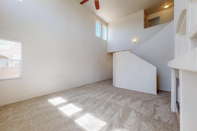Photo - 6512 Los Pueblos Pl NW