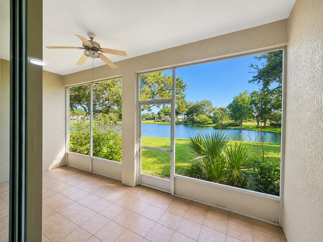 Photo - 1785 Curlew Ct