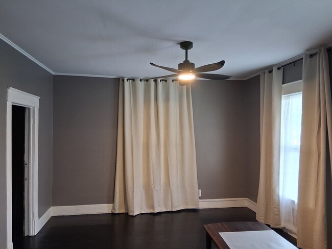 Photo - 1419 W Archer St