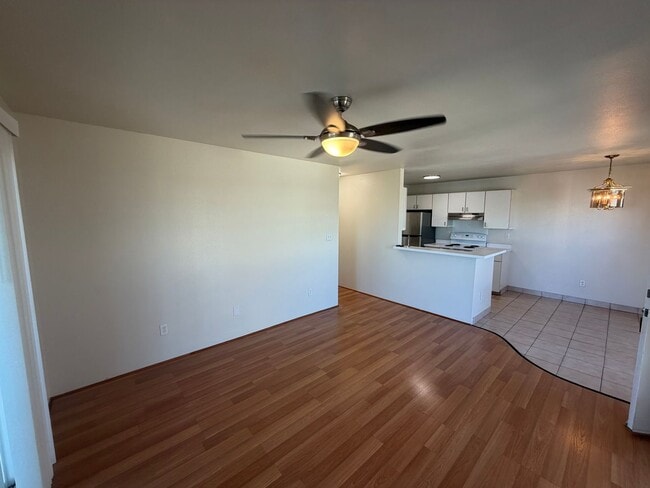 Photo - Upstairs Iao Parkside 2/2