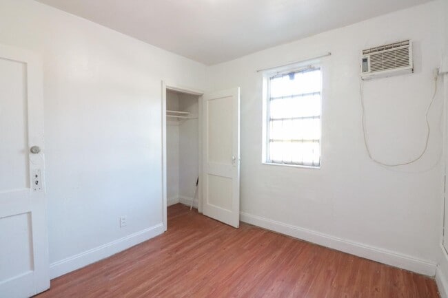 Photo - Available now! Bedroom For Rent In Shared Home (shared kitchen and 2 baths) Unit 6