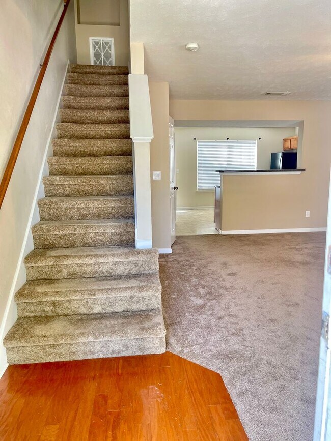 Photo - Perfect For Roommates! Unit 318 Doe Ridge Ct