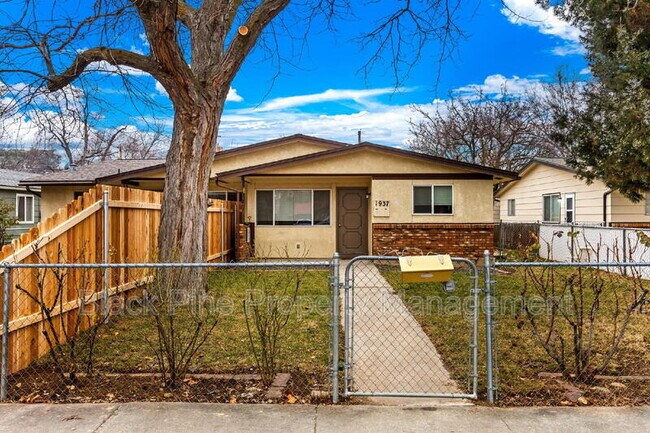 Photo - 1937 S Owyhee St