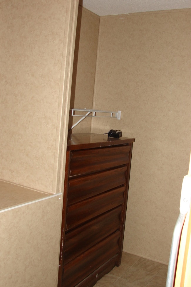 Photo - 43 Matchstick Ln