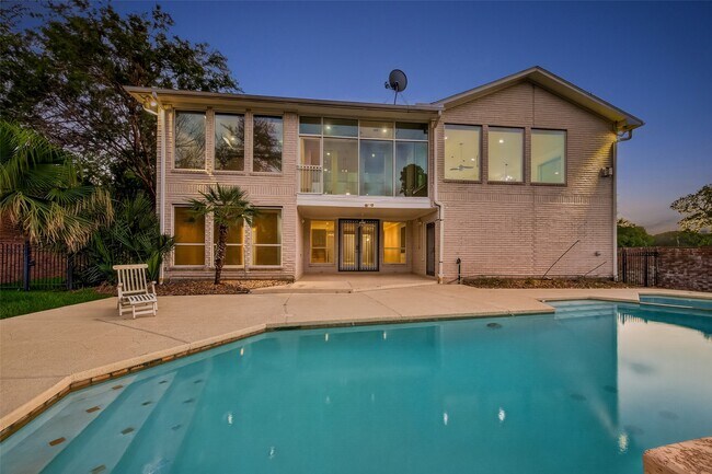 Photo - 7203 Timberlake Dr