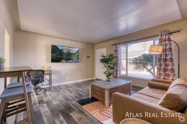Building Photo - 1418 Ironton St Rental