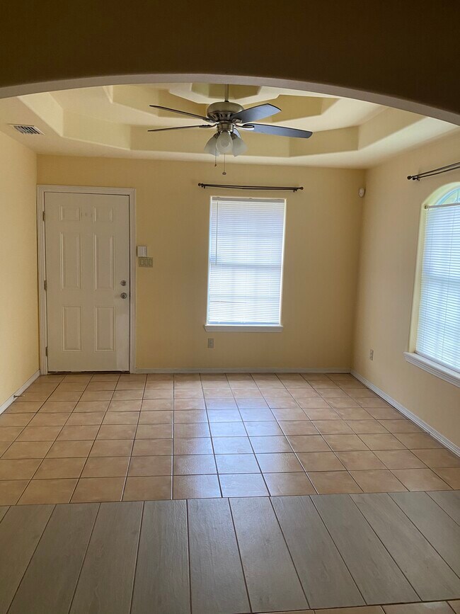 Photo - 1406 Tampa St Unit 1