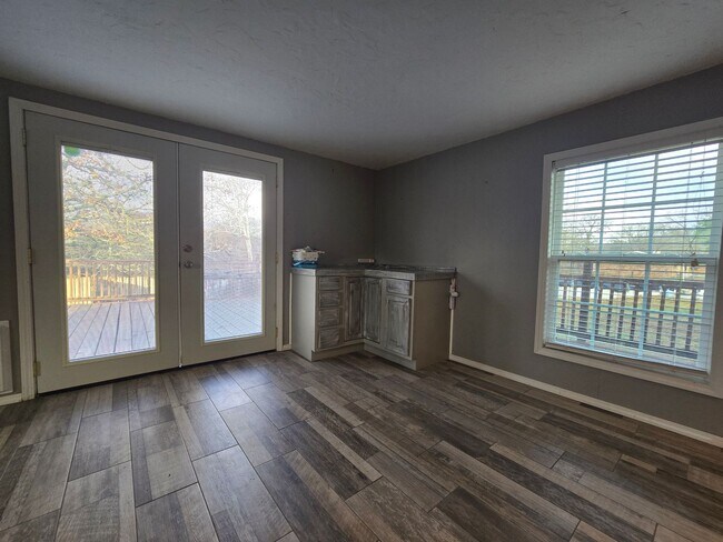 Photo - 4 bedroom 2 bath home in Seminole!