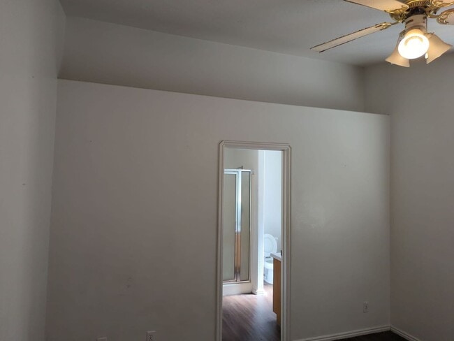 Photo - 538 S 1100 E