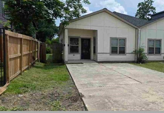 Building Photo - 4810 Wilmington St