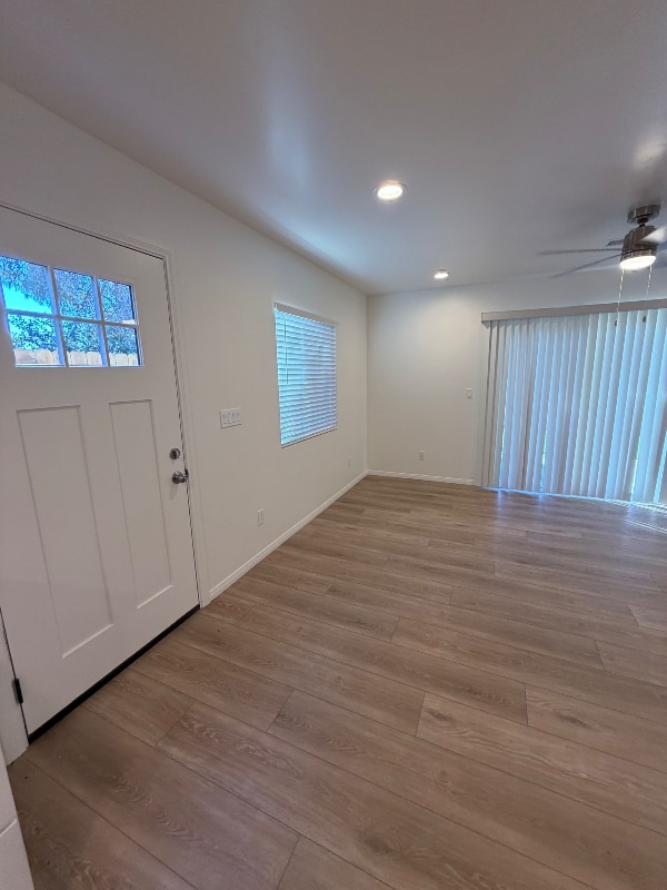 Photo - 2214 Finch Ln