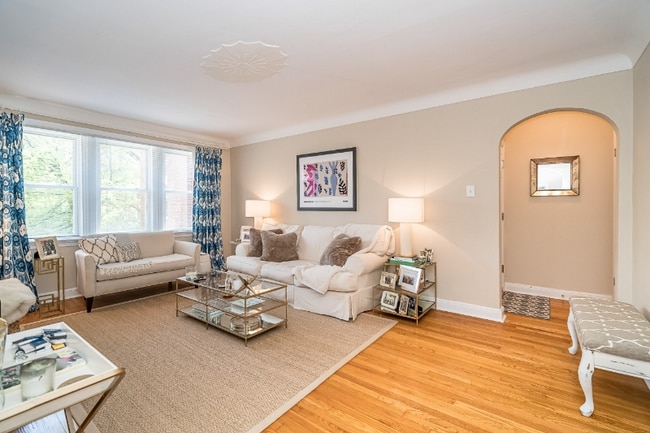 Photo - 7506 Cromwell Dr