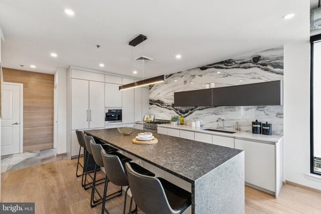 Photo - 2125 14th St NW Unit 315W