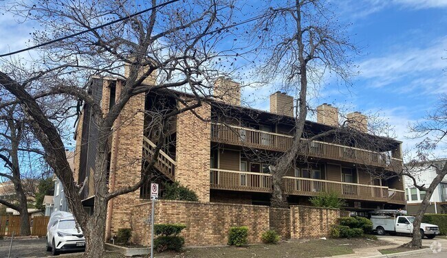 Building Photo - Park Place #301 N/M Unit 301 NM Rental