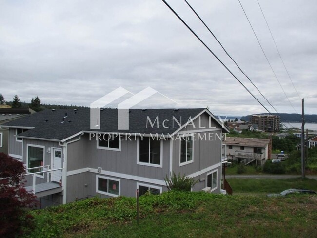 Photo - 5401 N Court St Unit A