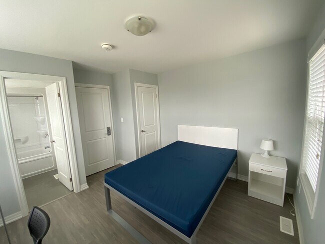 Photo - Foundry Simcoe - Student Living